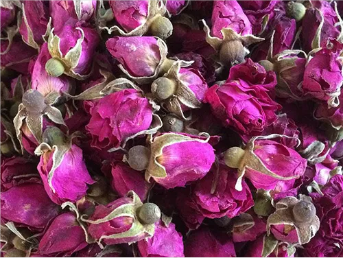 Drying Flowers for Tea